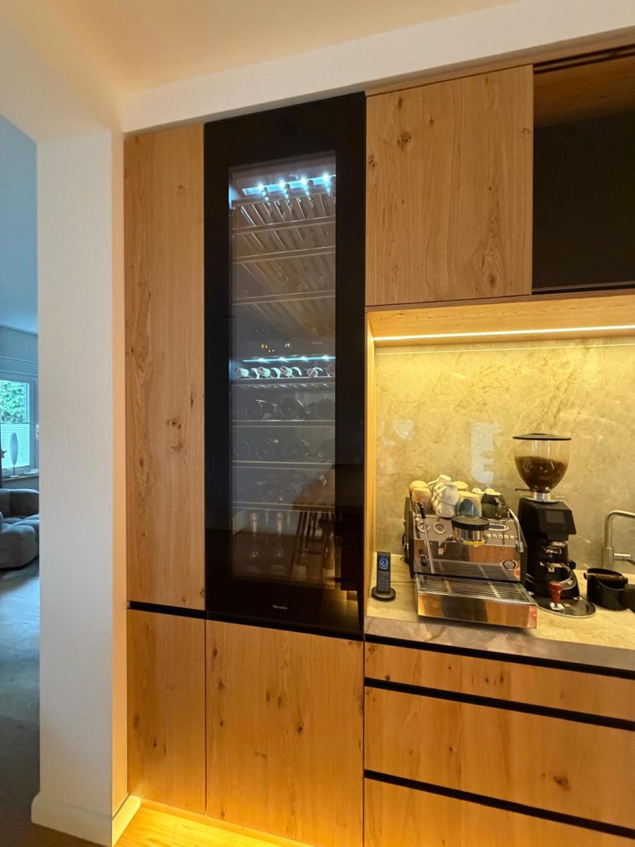 Miele 2- Zonen Weinkühler Grifflos  mit Push-to-open